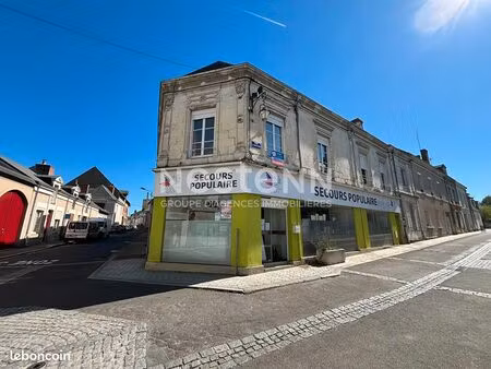 immeuble 9 pièces 305 m²