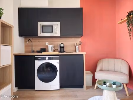 f1 rénové à neuf avec balcon ensoleillé