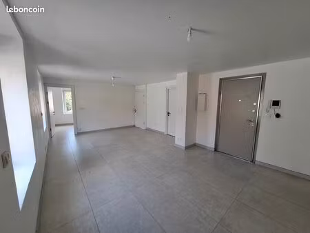 bel appartement de 76 m2