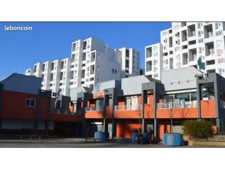 local commercial 75m2