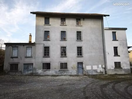 maison 4 pièces 440 m²