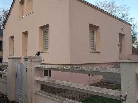 ? maison des années 50 – sous-sol complet – terrain 1083 m² – 3 chambres