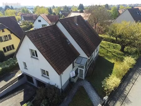 maison 4 pièces 179 m²