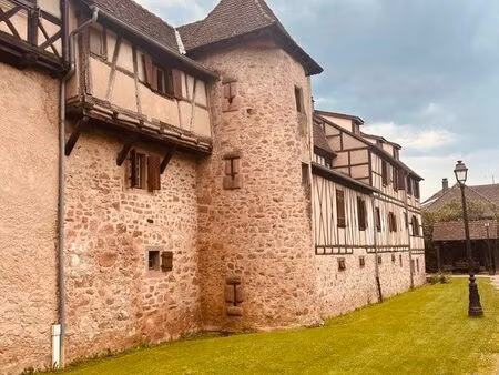 maison dans les remparts de riquewihr