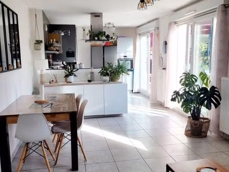 apparemment en duplex 94m2