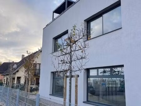 locaux neufs 200 m2
