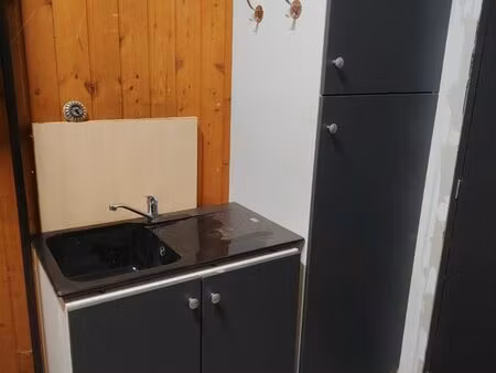 à louer – local / entrepôt