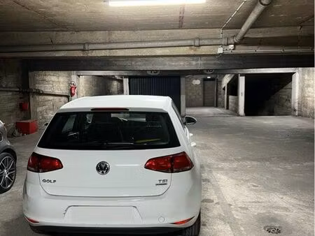 parking double / long auteuil sud paris 16e