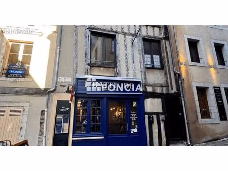 local commerciale dans le vieux mans