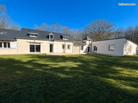 propriété 7 pièces 178 m²