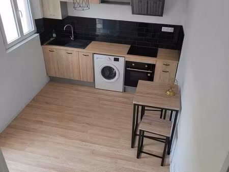 petite maisonnette t2 avec cour de 45m2