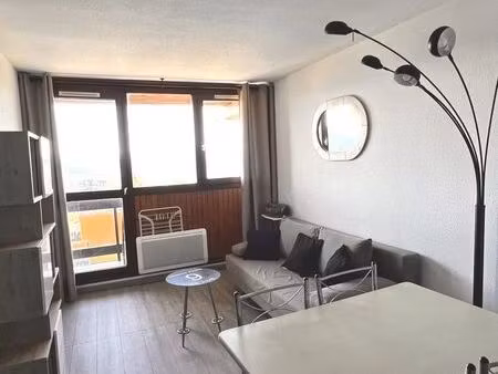 studio 1 pièce 26 m²