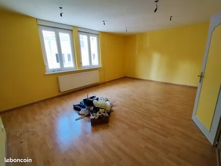 appartement 2 pièces 54 m² avec garage 500 hc