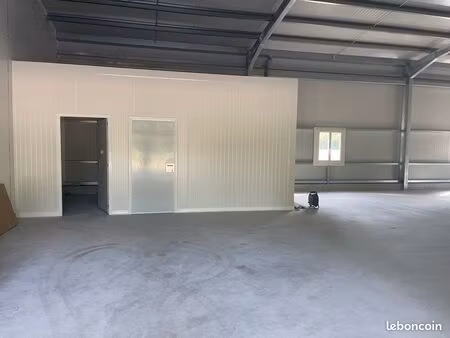 hangar 200 m2 - thuir