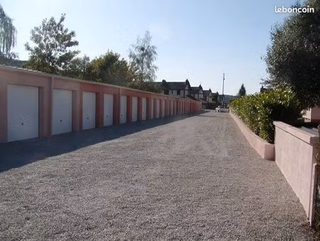 garage à louer