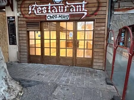 local commercial 75 m²