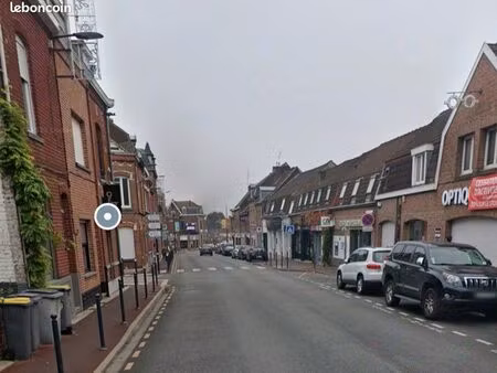 ◊ local professionnel / commercial à louer – centre de mouvaux