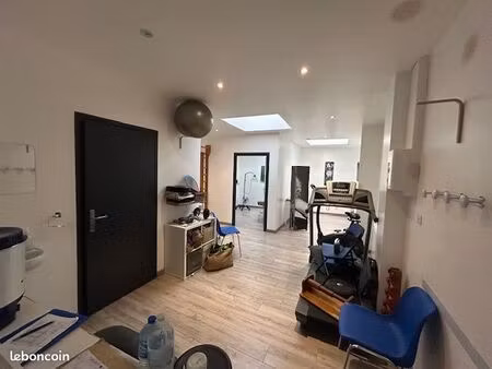 local 175 m² saint-amand-les-eaux