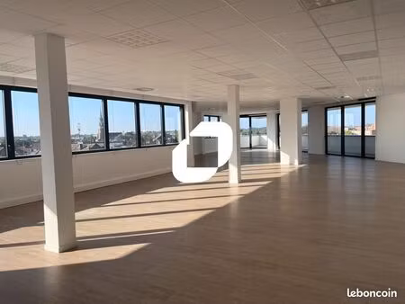 local commercial 468 m²