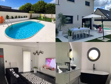 maison moderne avec piscine