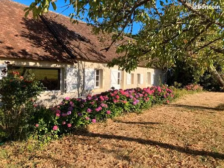 vend maison - 186 m2 cadre enchanteur au milieu de la forêt à 1h 30 de paris