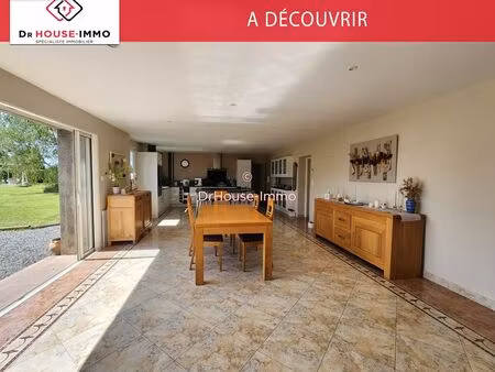 propriété 6 pièces 196 m²
