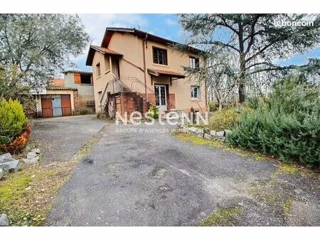 maison 8 pièces 190 m²