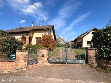 maison - 5 pièces - 145 m²