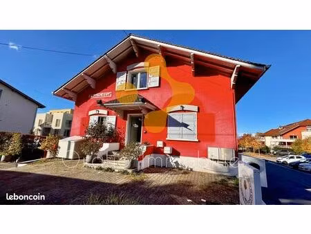 immeuble 8 pièces 298 m²