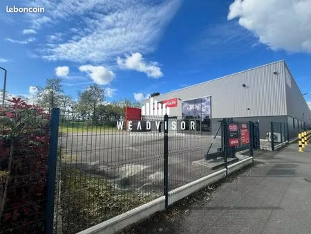 local commercial 430 m² le mans