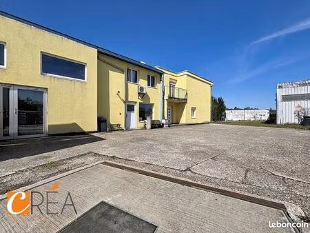 local 650 m² soppe-le-bas