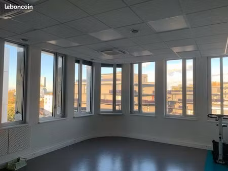 local professionnel 91 m2 clinique rhéna