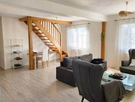 maison familiale à 10 mn de la flèche