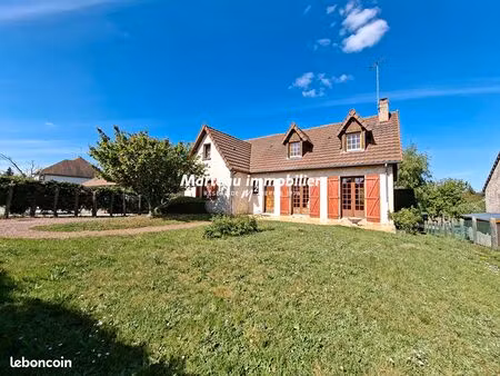 maison 7 pièces 151 m²