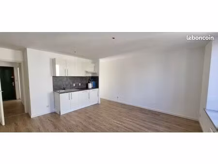 appartement 38m2  1 chambre  2e étage