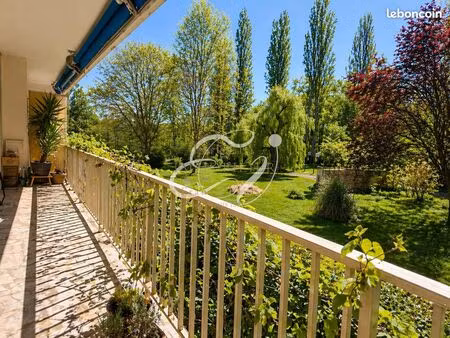 appartement 3 pièces 79 m²