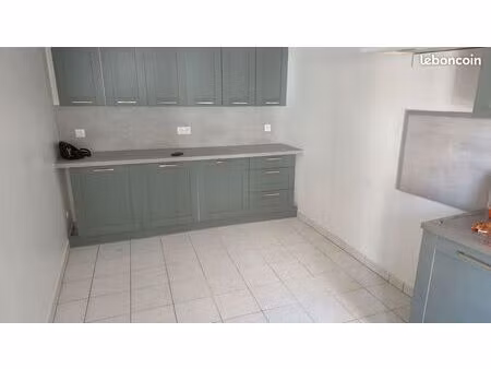 loue appartement t4 fyé 72