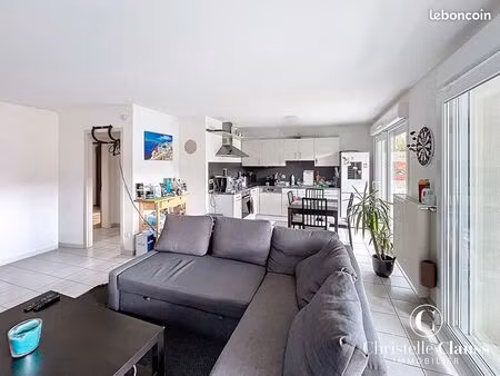 appartement 3 pièces 85 m²