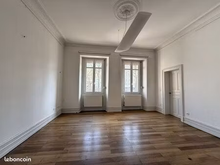 bureaux 71 m² strasbourg