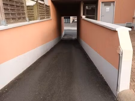 loue emplacement de parking