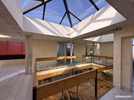 location pro | local activité | 215 m² | perpignan