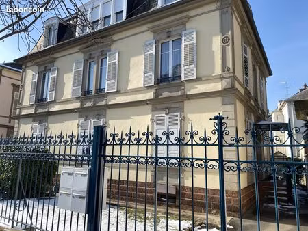 appartement 3 pièces 75 m²