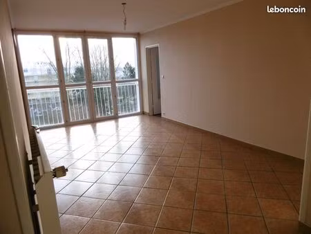 aplemont / caucriauville  proximité caserne pompiers bel appartement f3 / 75 000 euros  à 