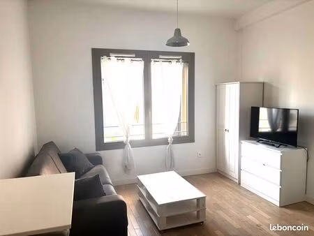studio 1 pièce 24 m²