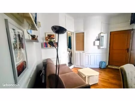 joli studio quartier gambetta