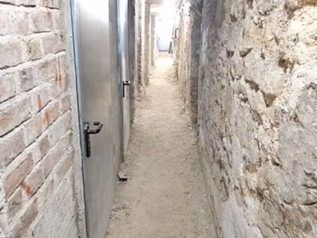 cave 5 m² ultra sèche 75010 – stockage – canal saint-martin / hôpital saint-louis