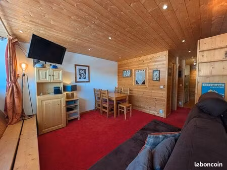 studio 1 pièce 31 m²