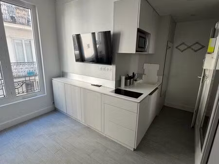 studio arc de triomphe