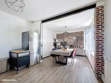 maison 5 pièces 90 m²