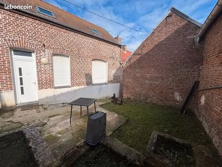 maison haspres terrain